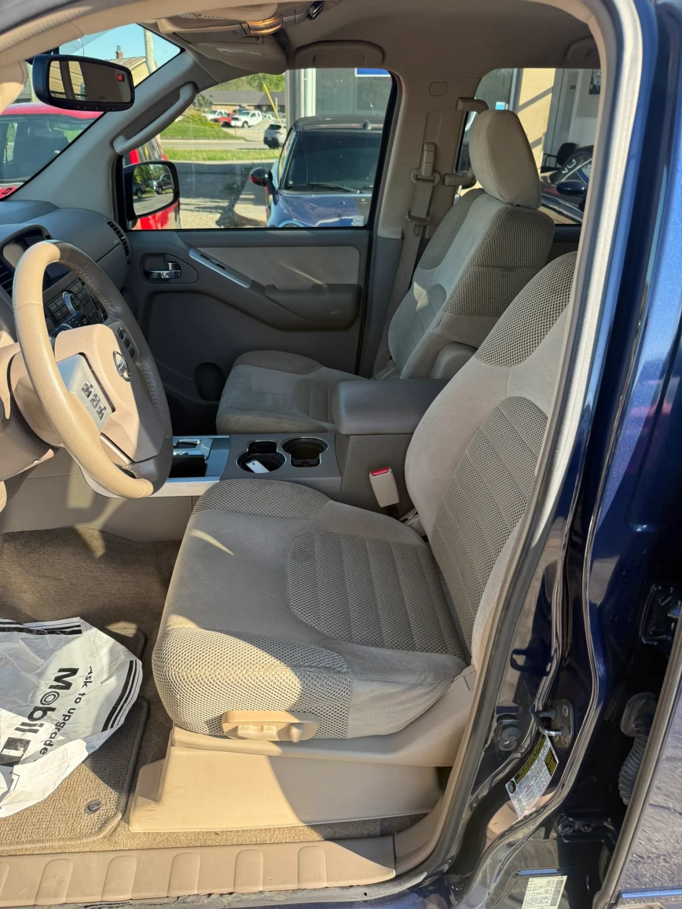 Used 2010 Nissan Pathfinder SE w/ SE Premium Journey Pkg RWD image 13