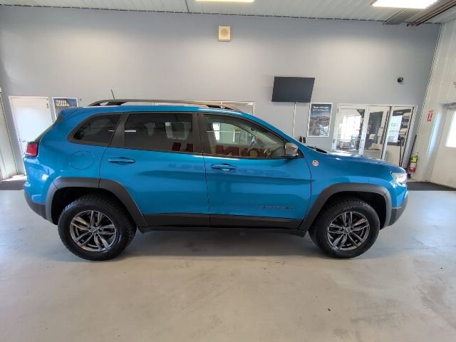 Used 2021 Jeep Cherokee Trailhawk w/ Trailer Tow Group AWD/4WD image 6
