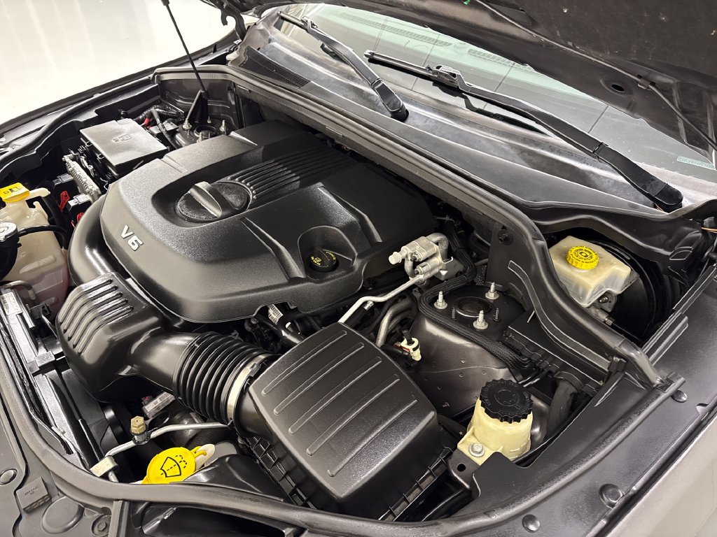 Used 2015 Jeep Grand Cherokee Limited AWD/4WD image 13