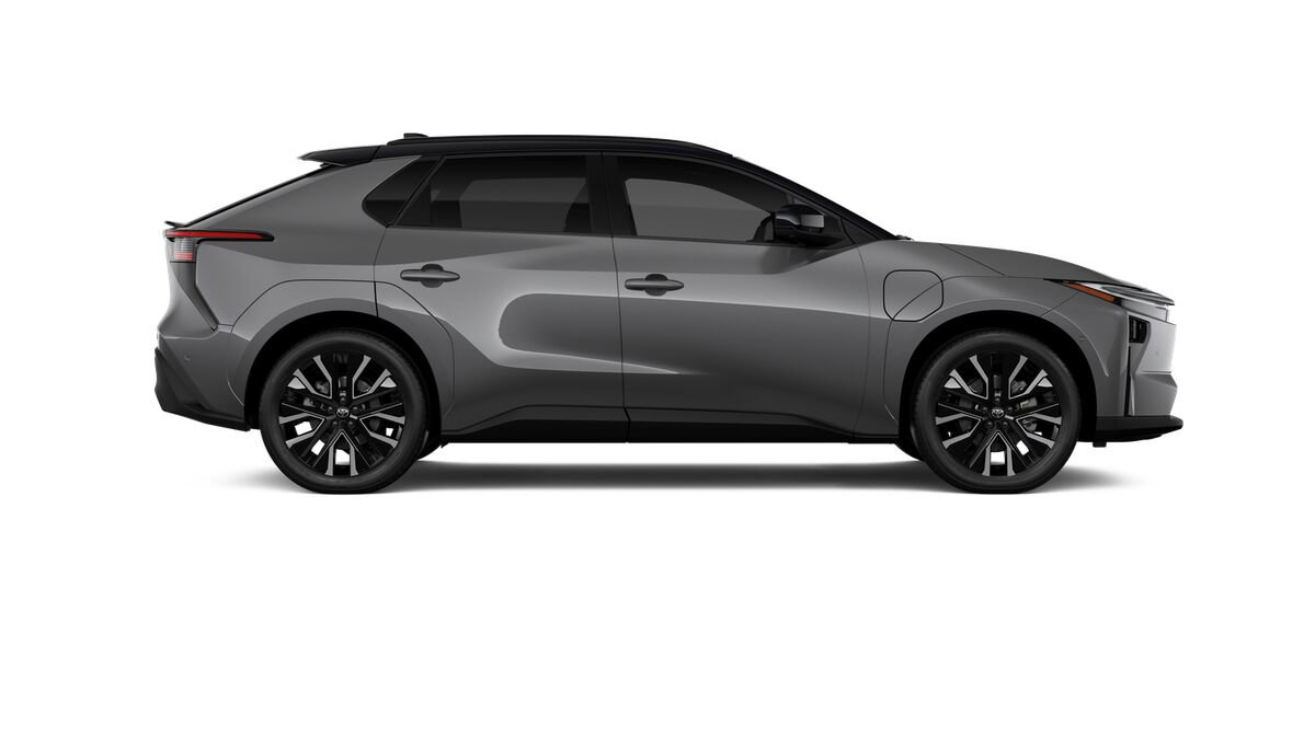 New 2026 Toyota bZ FWD image 12