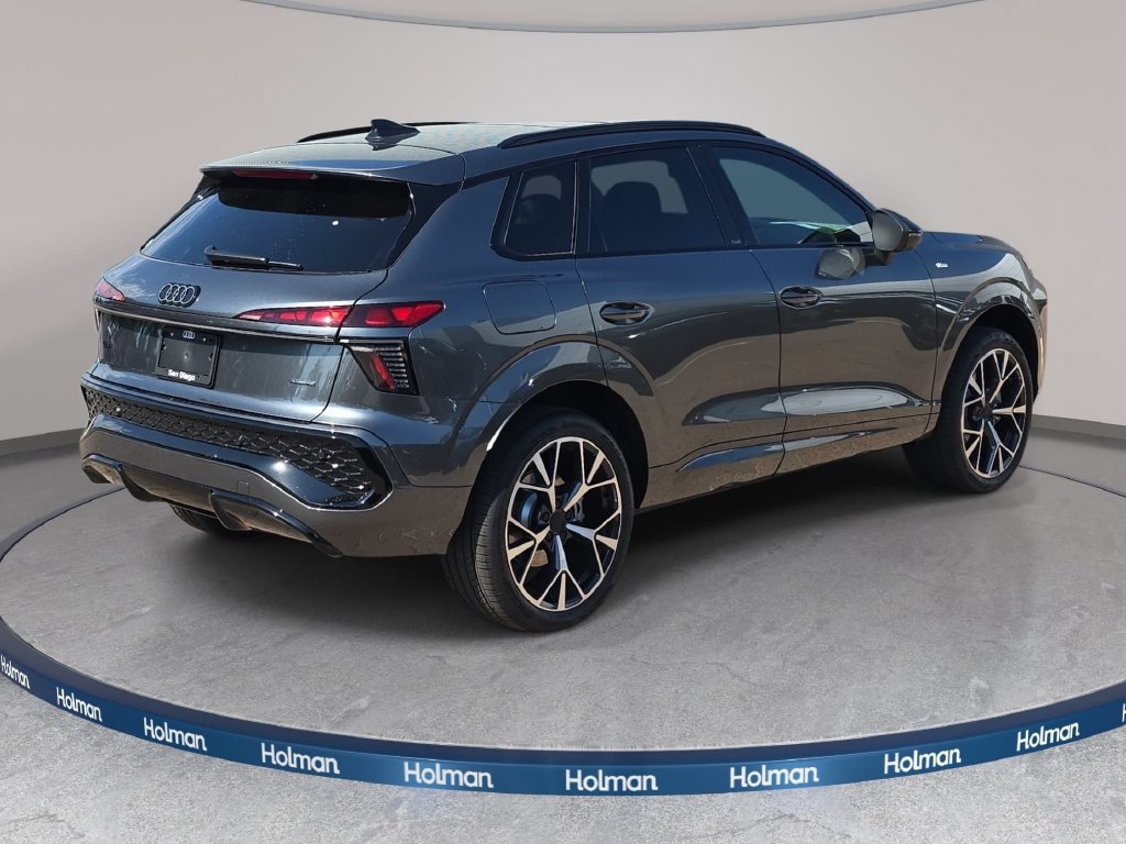 New 2026 Audi Q3 quattro 2.0T AWD/4WD image 5