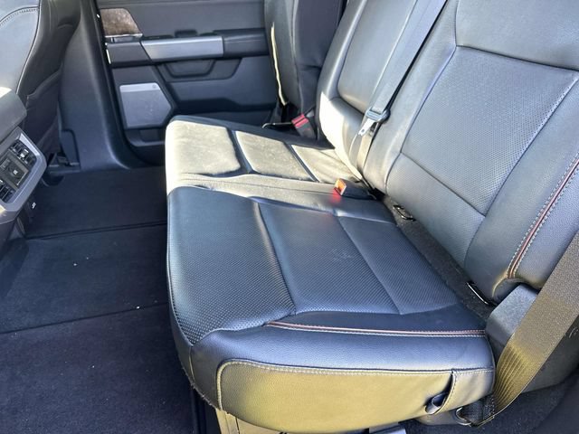 Certified 2024 Ford F250 Lariat w/ Lariat Ultimate Package AWD/4WD image 17