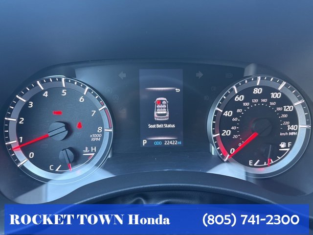 Used 2022 Toyota Highlander LE image 30