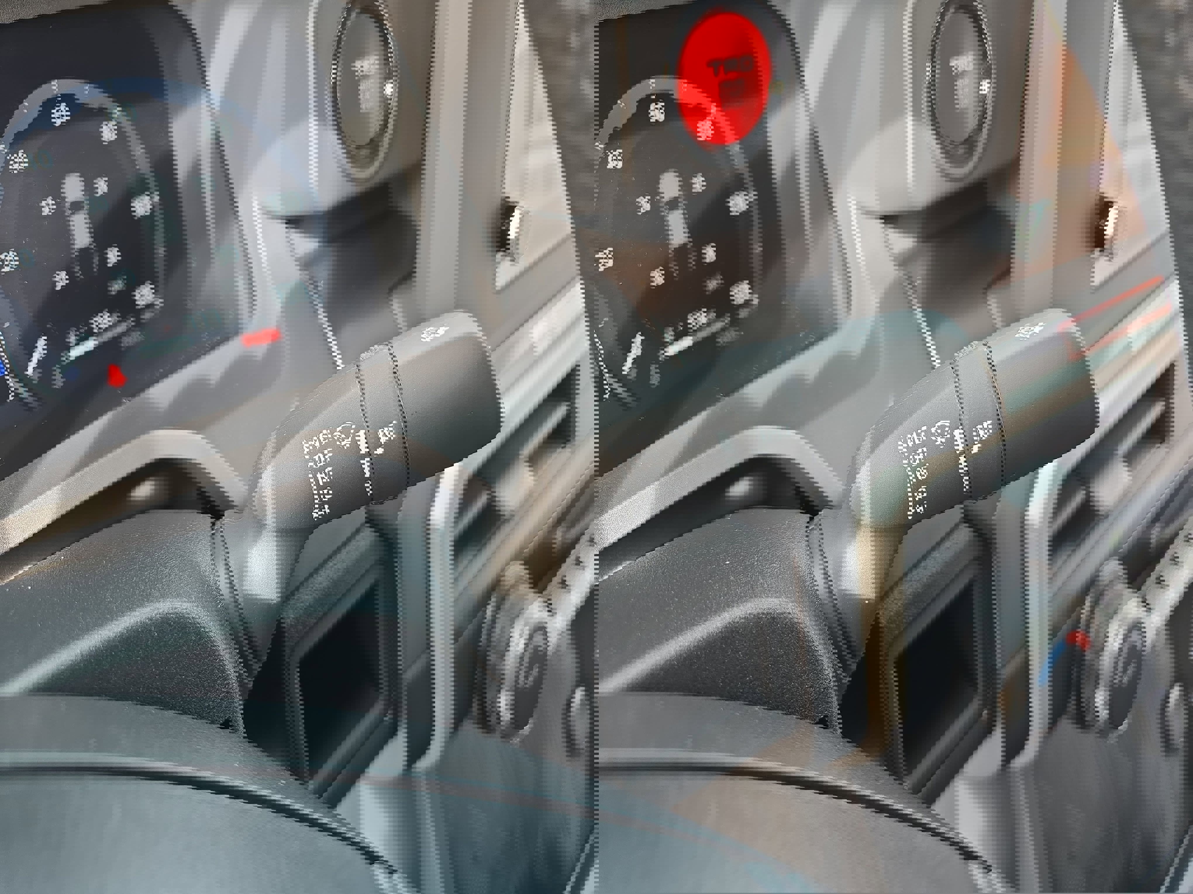 Used 2025 Toyota Tacoma TRD Sport image 27