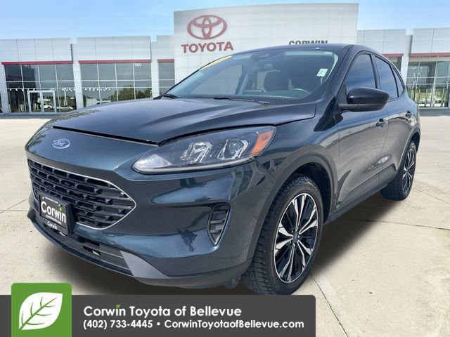 Used 2022 Ford Escape SE w/ SE Sport Appearance Package AWD/4WD image 7