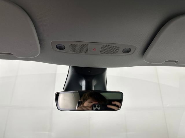 Used 2021 Tesla Model Y Long Range image 23