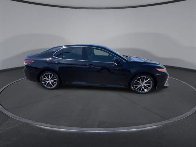 Certified 2024 Toyota Camry XLE w/ Cold Weather Package FWD image 17