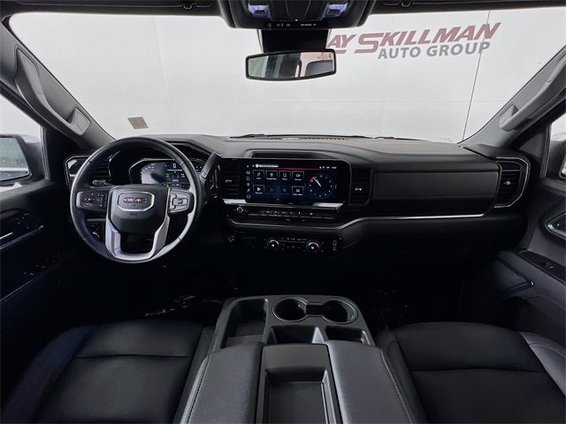 Used 2025 GMC Sierra 1500 SLT image 25