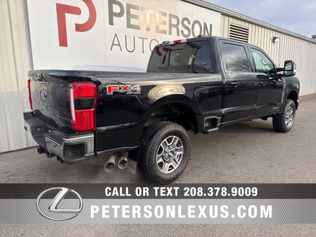 Used 2025 Ford F250 Lariat w/ FX4 Off-Road Package image 3