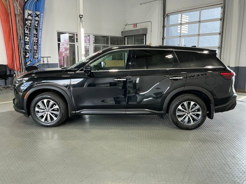 Used 2025 INFINITI QX60 Pure image 21