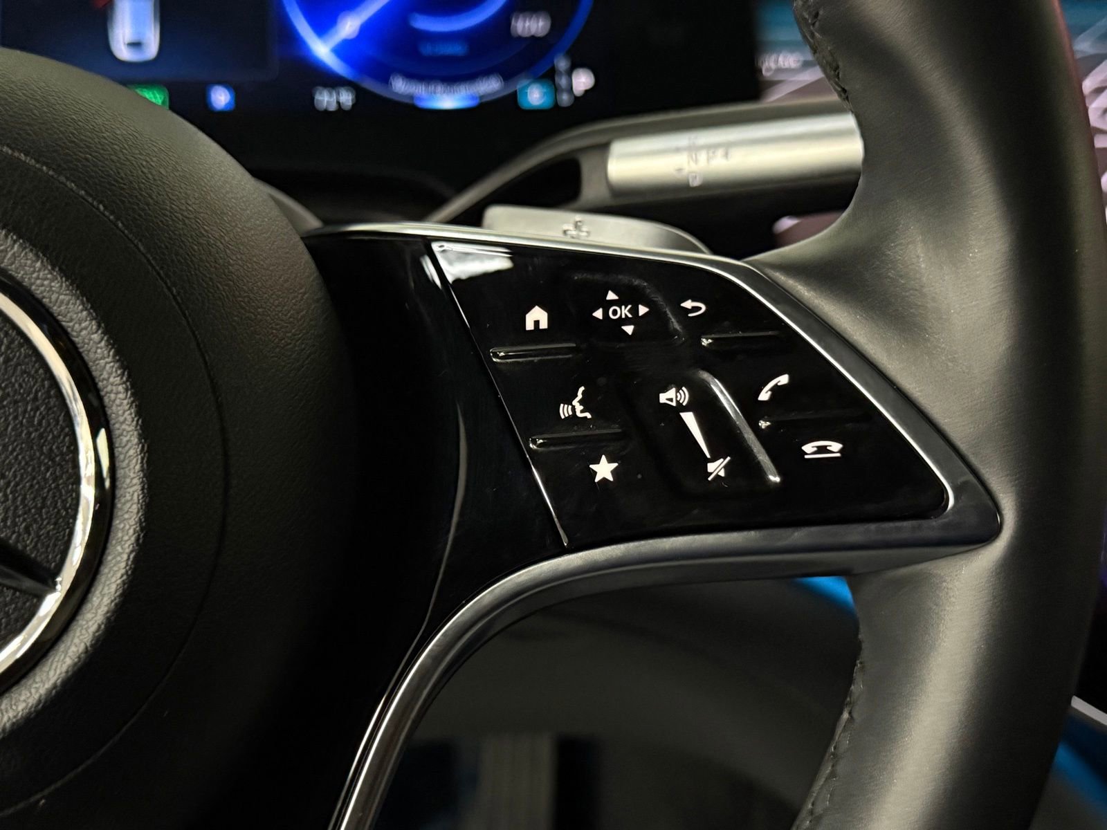 Certified 2023 Mercedes-Benz EQS 580 4MATIC Sedan image 29