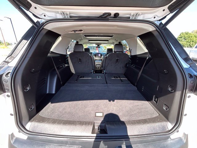 Used 2020 Chevrolet Traverse RS AWD/4WD image 53