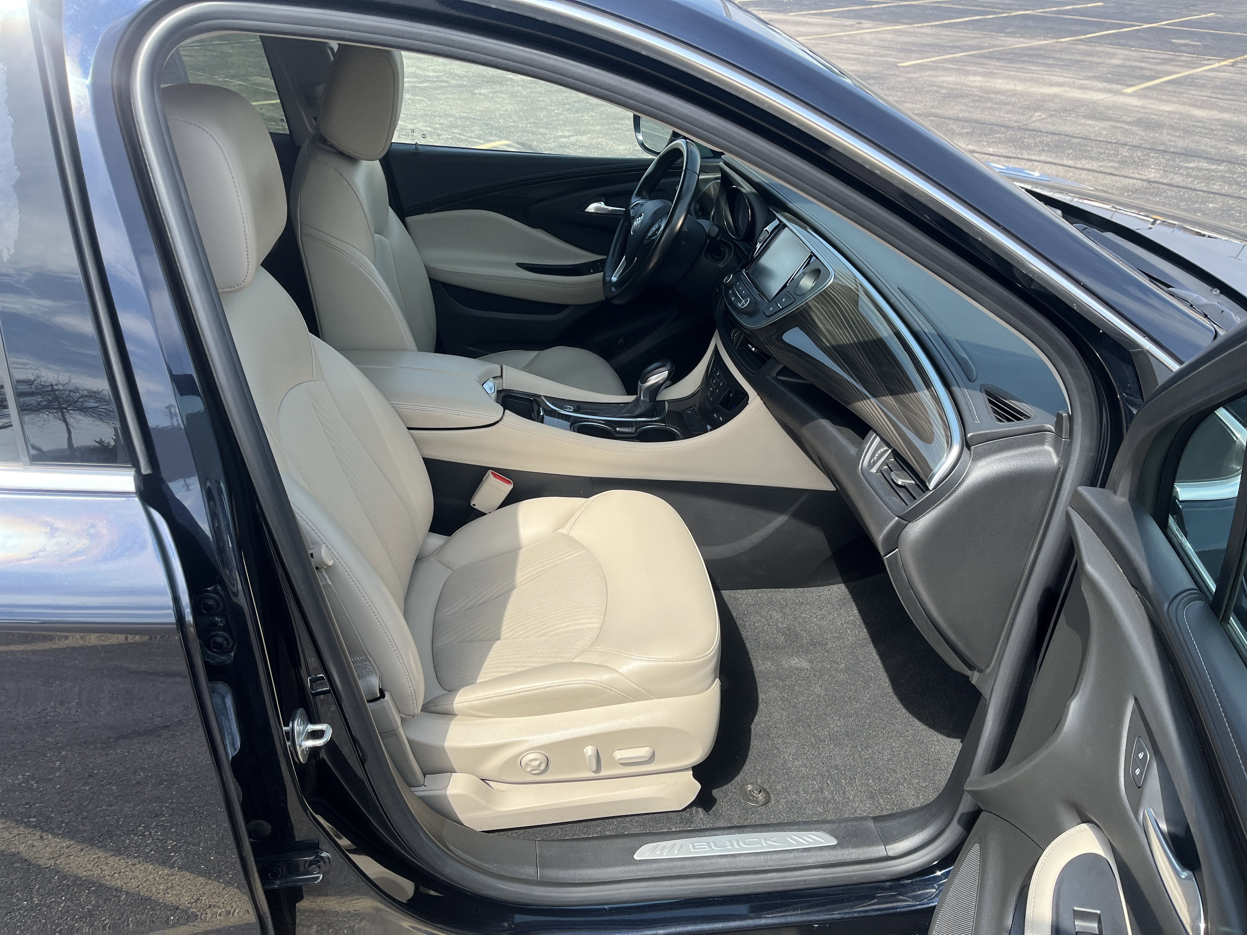Used 2020 Buick Envision Preferred image 15