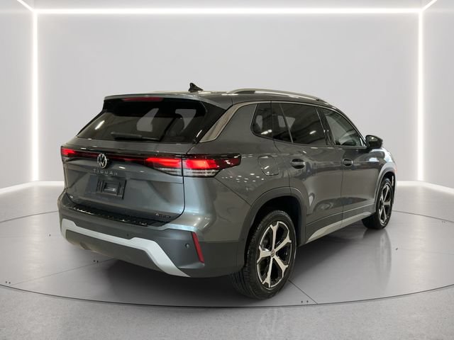 New 2026 Volkswagen Tiguan SE AWD/4WD image 6