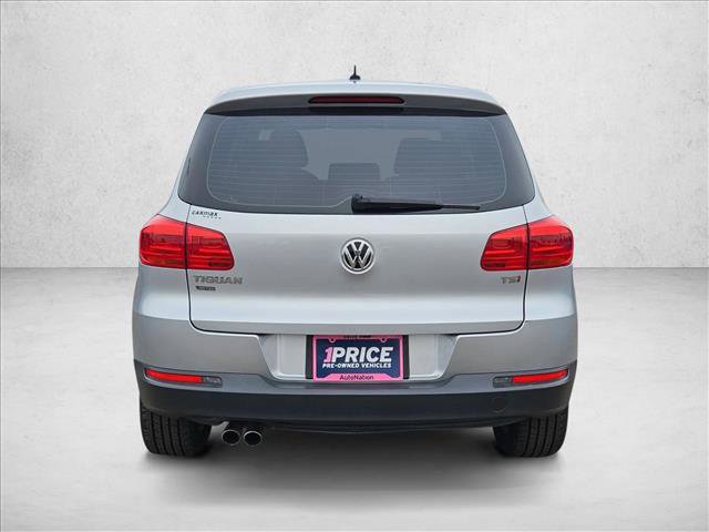 Used 2017 Volkswagen Tiguan S image 6