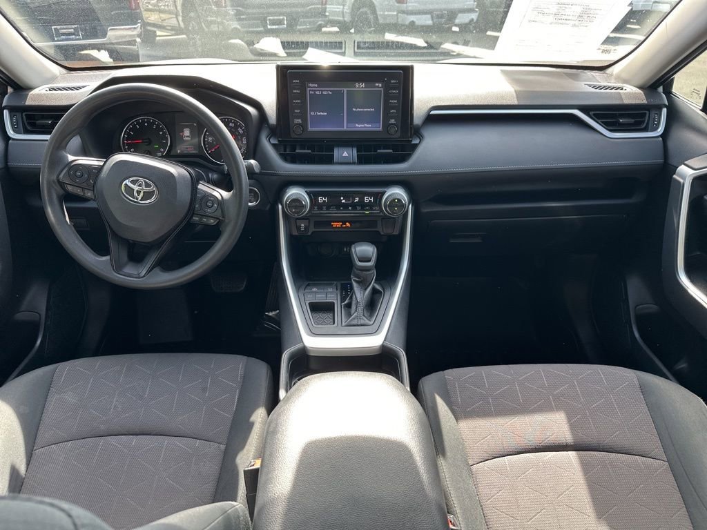 Used 2019 Toyota RAV4 XLE FWD image 13