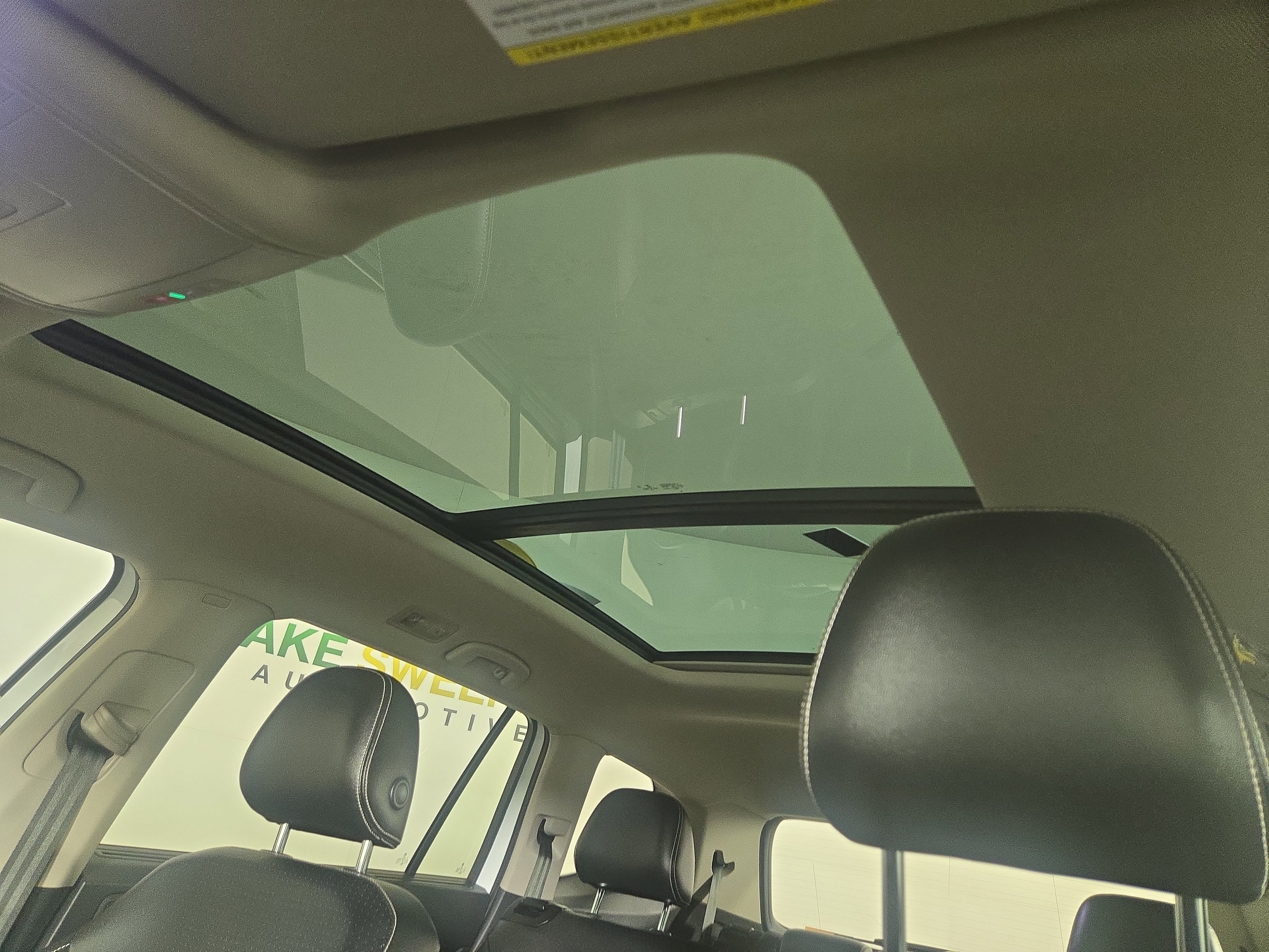 Used 2022 Volkswagen Atlas SEL image 23