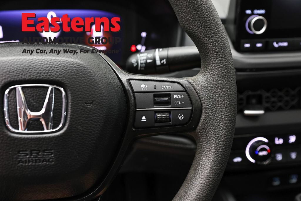 Used 2025 Honda Accord SE image 16