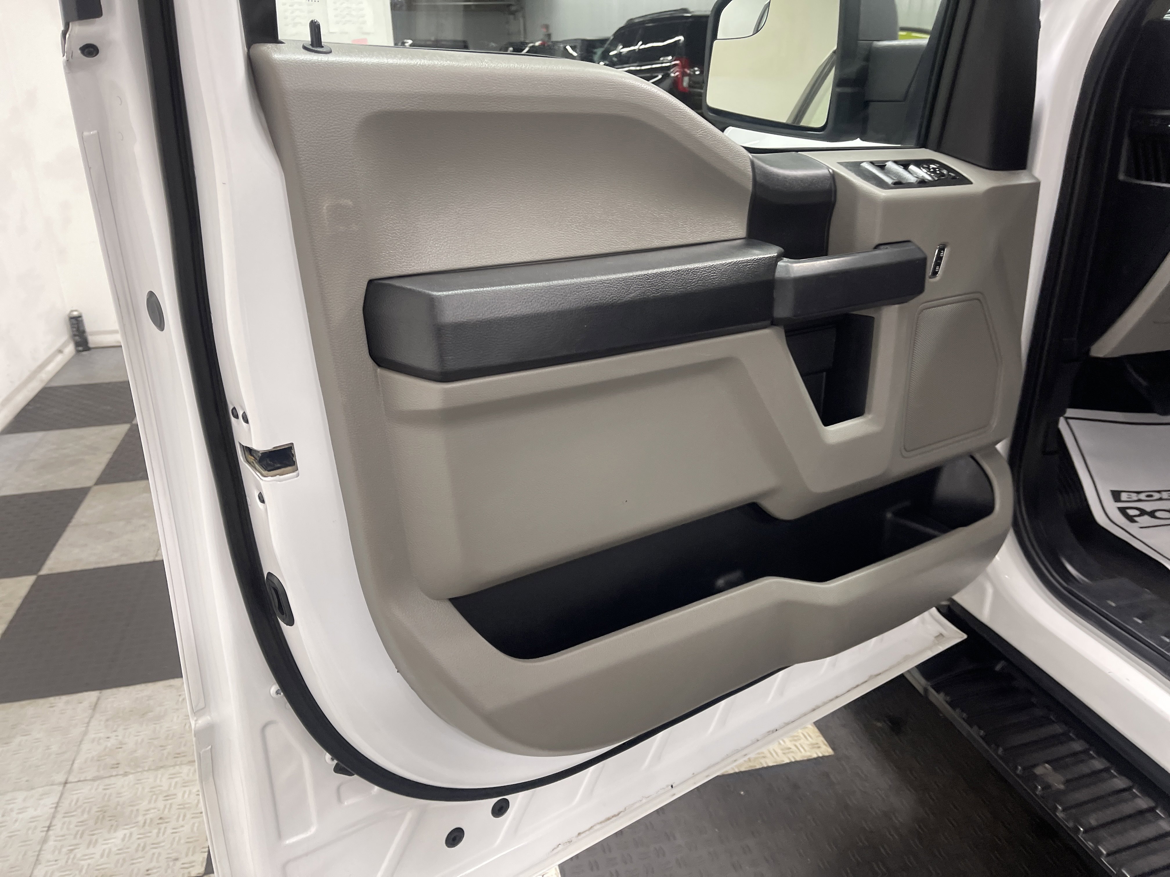 Used 2020 Ford F150 XL w/ Equipment Group 101A Mid image 10