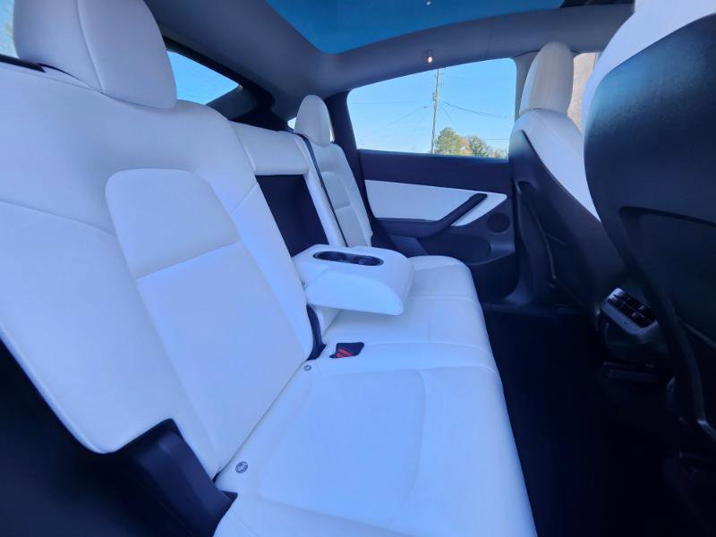 Used 2022 Tesla Model Y Performance image 57