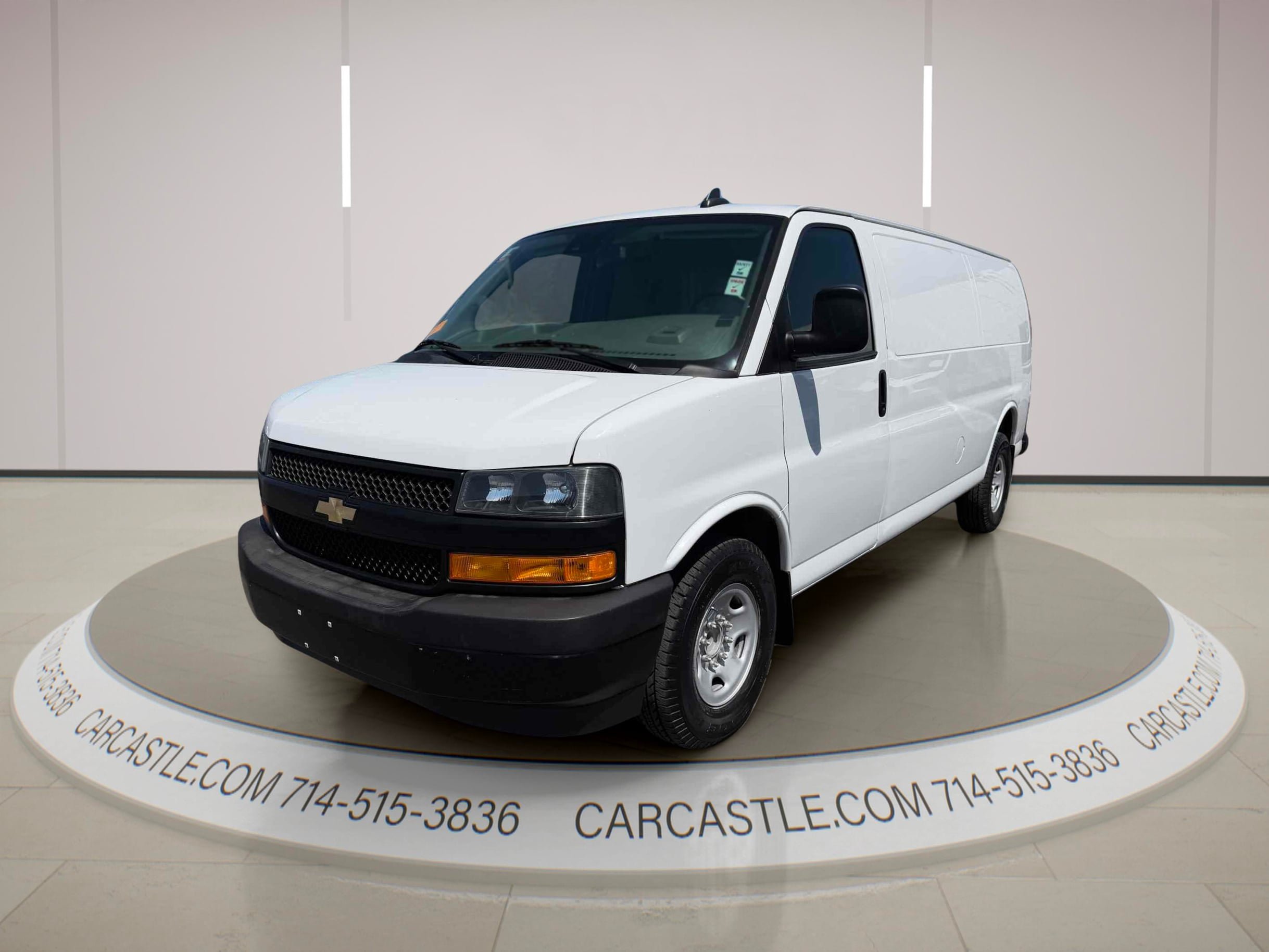 Used 2019 Chevrolet Express 3500 Extended w/ Driver Convenience Package RWD image 1