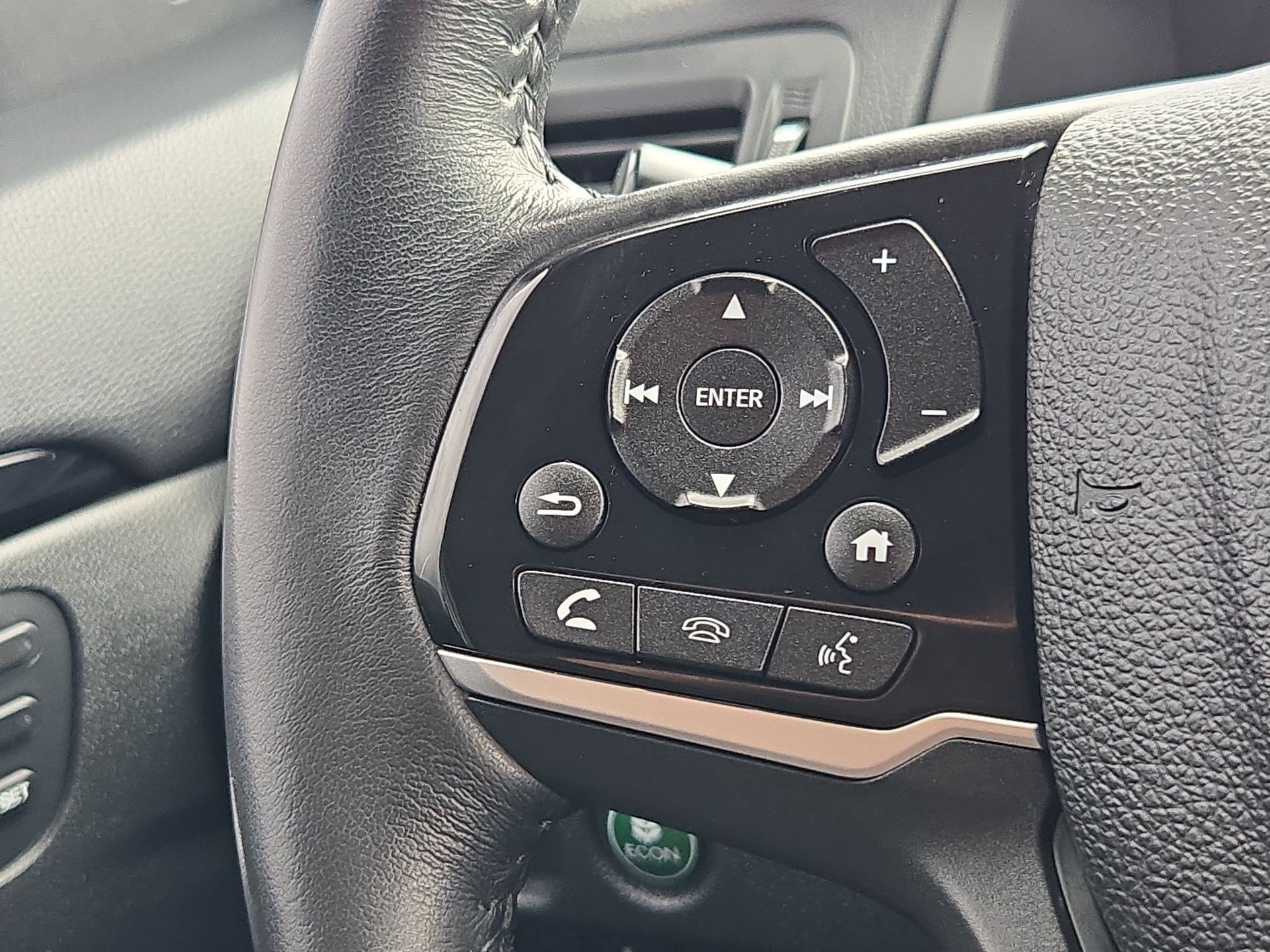 Used 2021 Honda Pilot Touring image 18