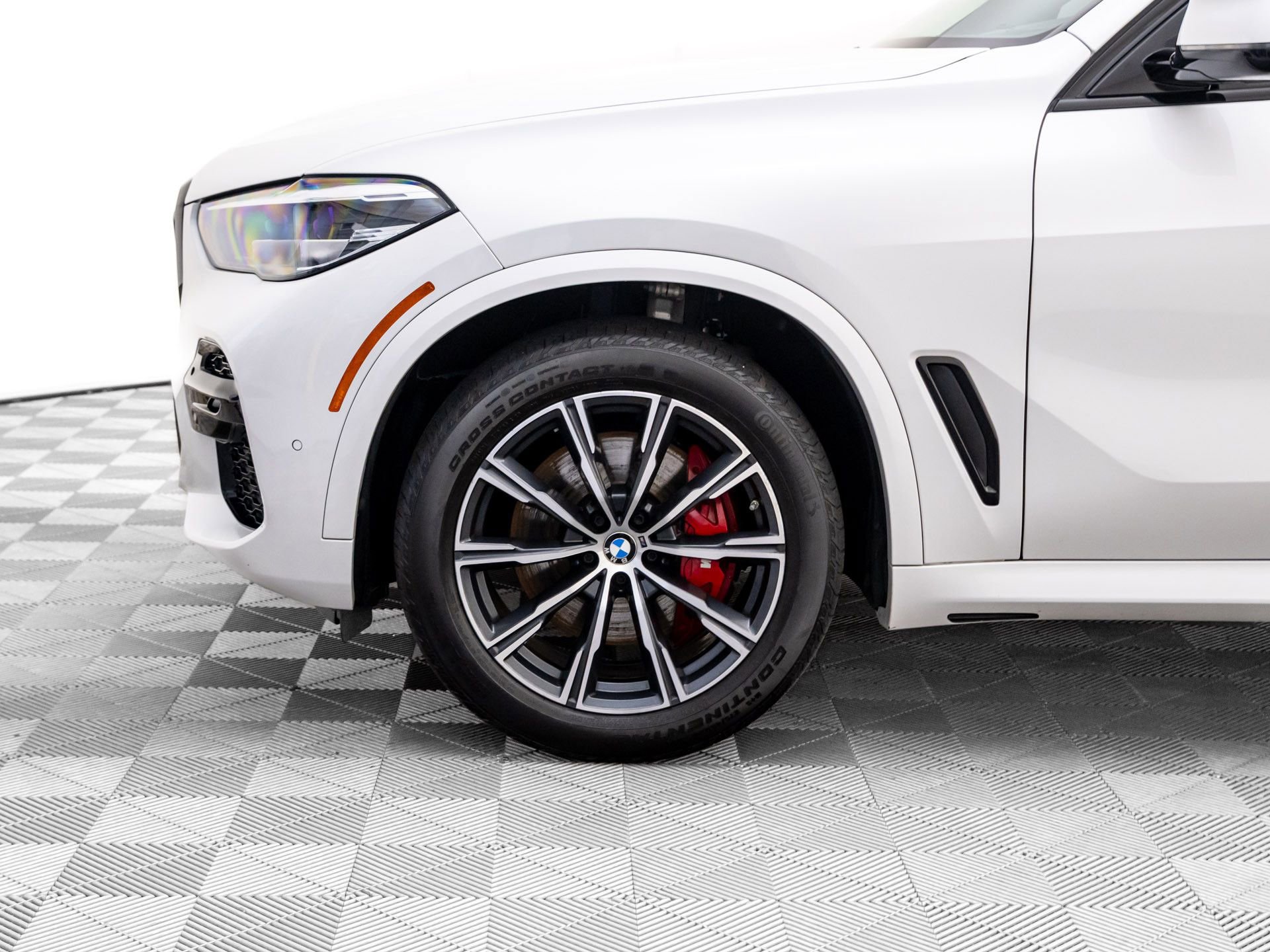 Certified 2023 BMW X5 xDrive40i w/ M Sport Package image 37