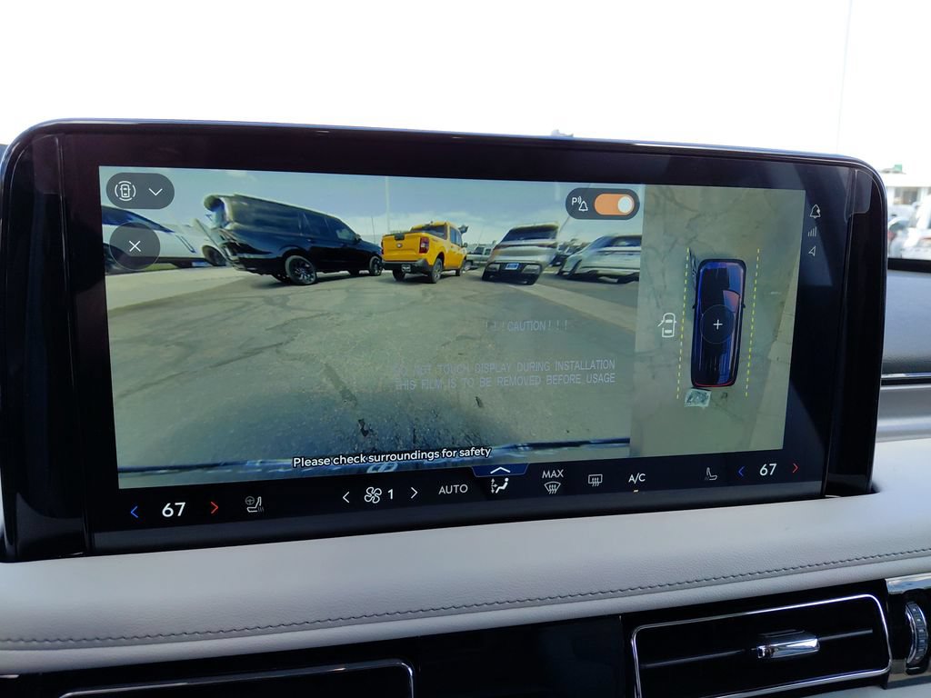 New 2026 Lincoln Aviator AWD w/ Jet Appearance Package image 25