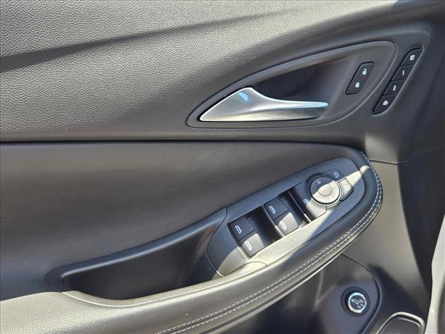 Used 2025 Buick Encore GX Avenir w/ Avenir Technology Package FWD image 10