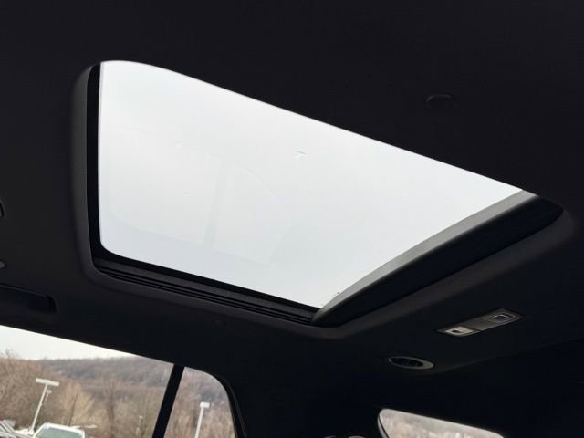 Certified 2023 Chevrolet Traverse Premier image 10