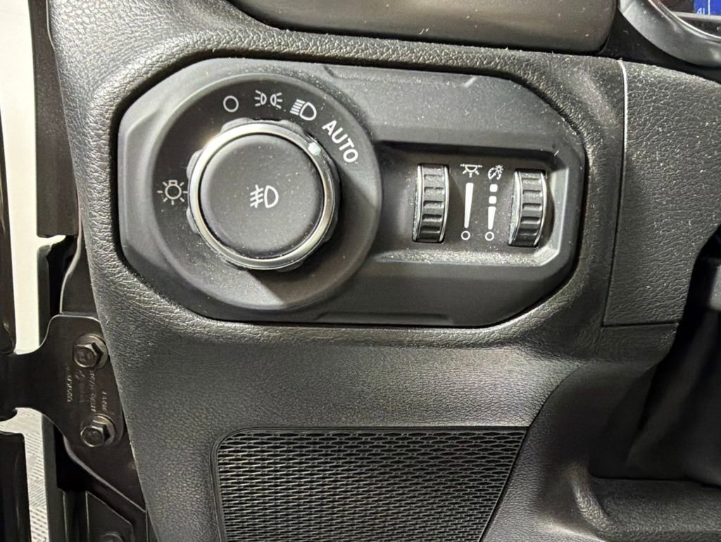 Used 2022 Jeep Wrangler Unlimited Sport AWD/4WD image 24