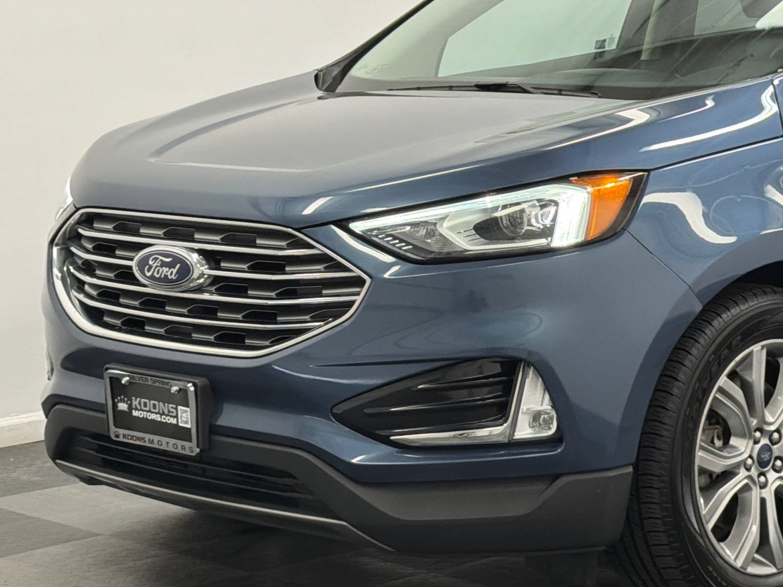 Used 2019 Ford Edge Titanium AWD/4WD video 2