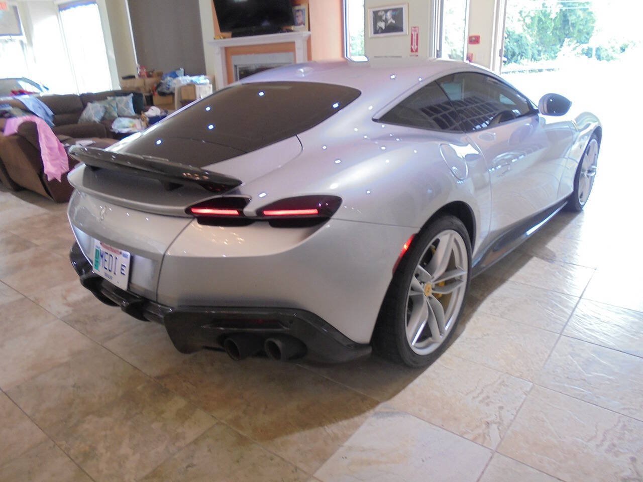 Used 2021 Ferrari Roma RWD image 34