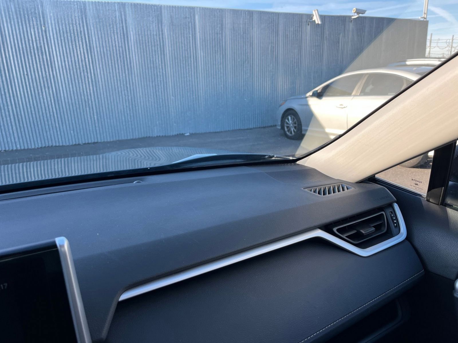 Used 2025 Toyota RAV4 LE image 34