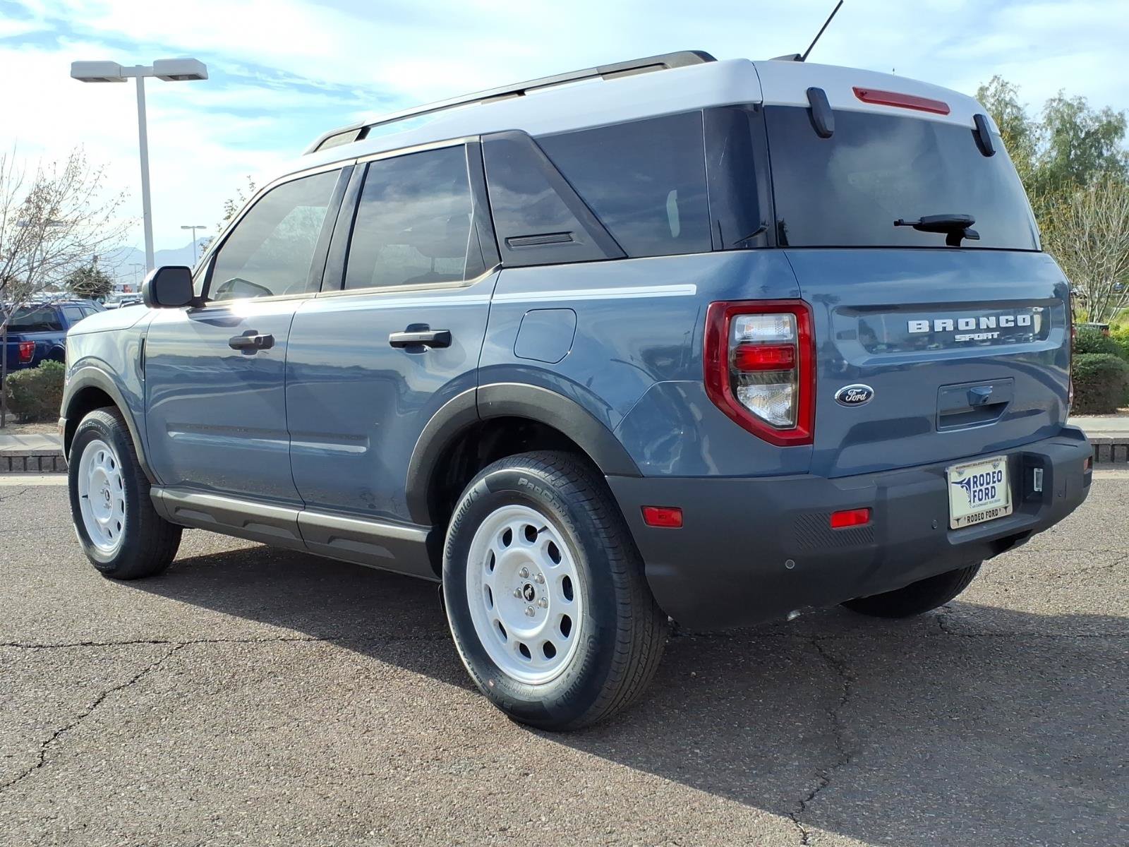 New 2025 Ford Bronco Sport Heritage w/ Convenience Package AWD/4WD image 3