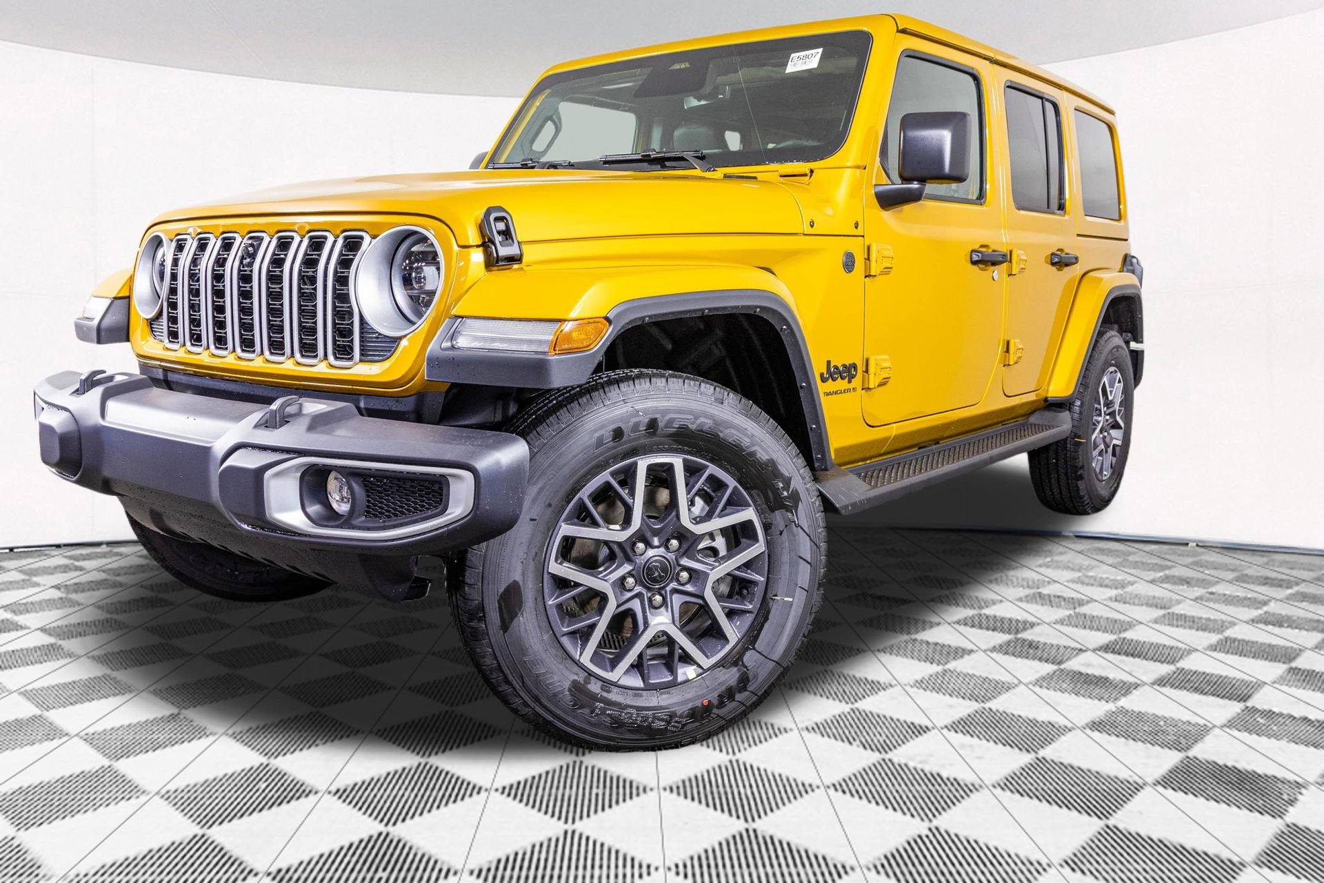 New 2026 Jeep Wrangler Unlimited Sahara AWD/4WD image 2
