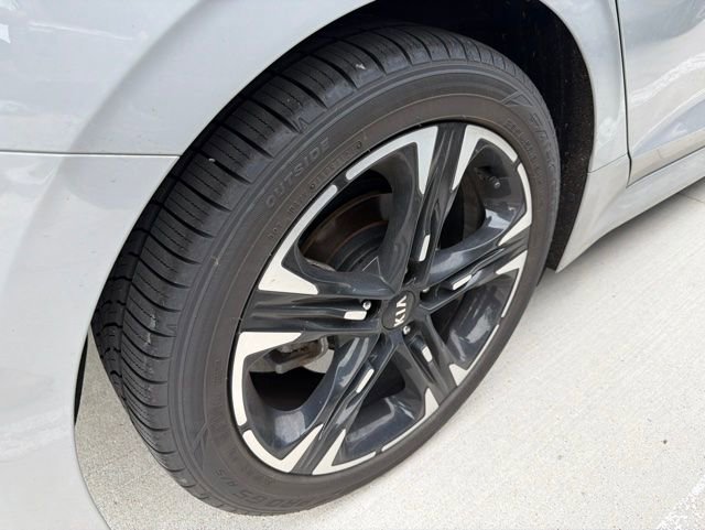 Used 2021 Kia K5 GT-Line AWD/4WD image 13