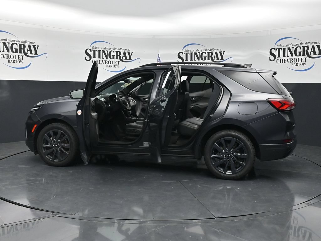 Used 2022 Chevrolet Equinox RS w/ RS Leather Package FWD image 40
