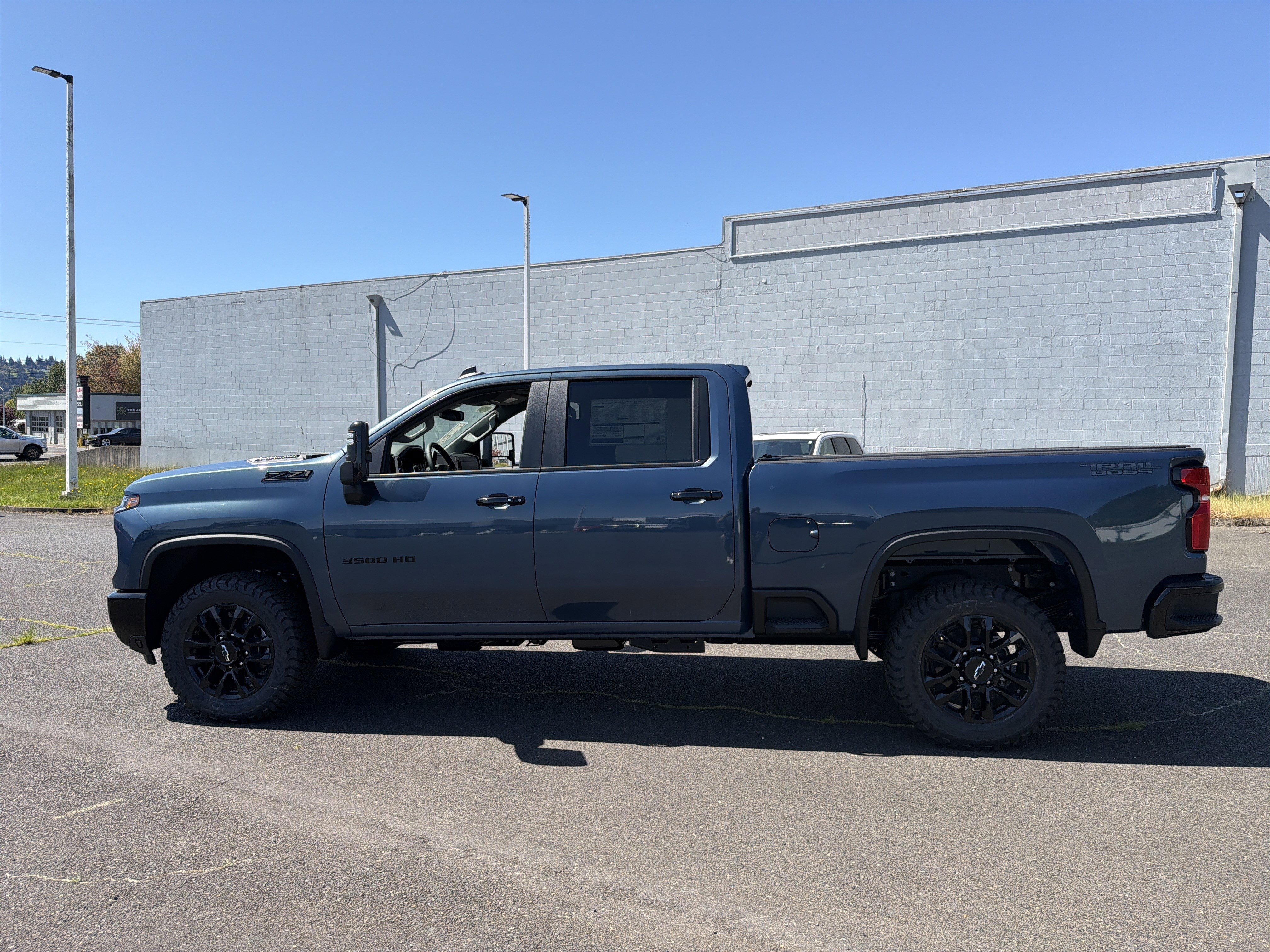 New 2026 Chevrolet Silverado 3500 LT w/ Trail Boss Package AWD/4WD image 2