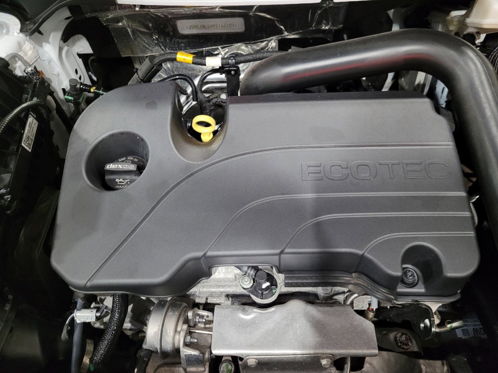 Used 2023 Chevrolet Equinox RS w/ LPO, Floor Liner Package FWD image 30