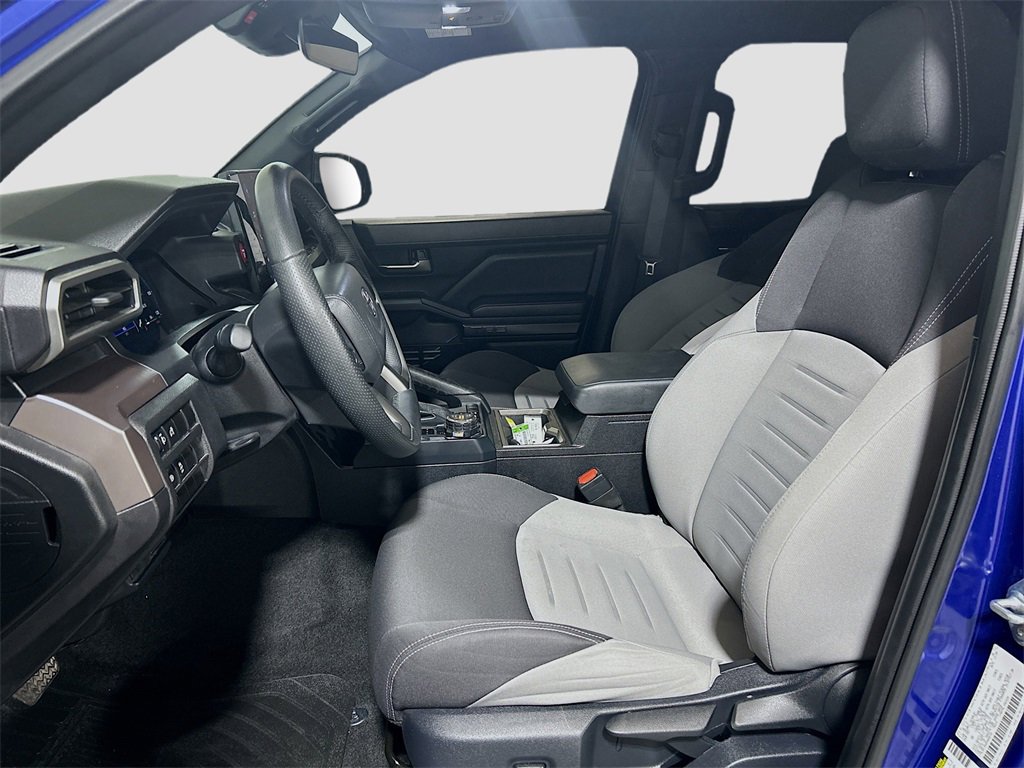 Used 2024 Toyota Tacoma TRD Off-Road image 17