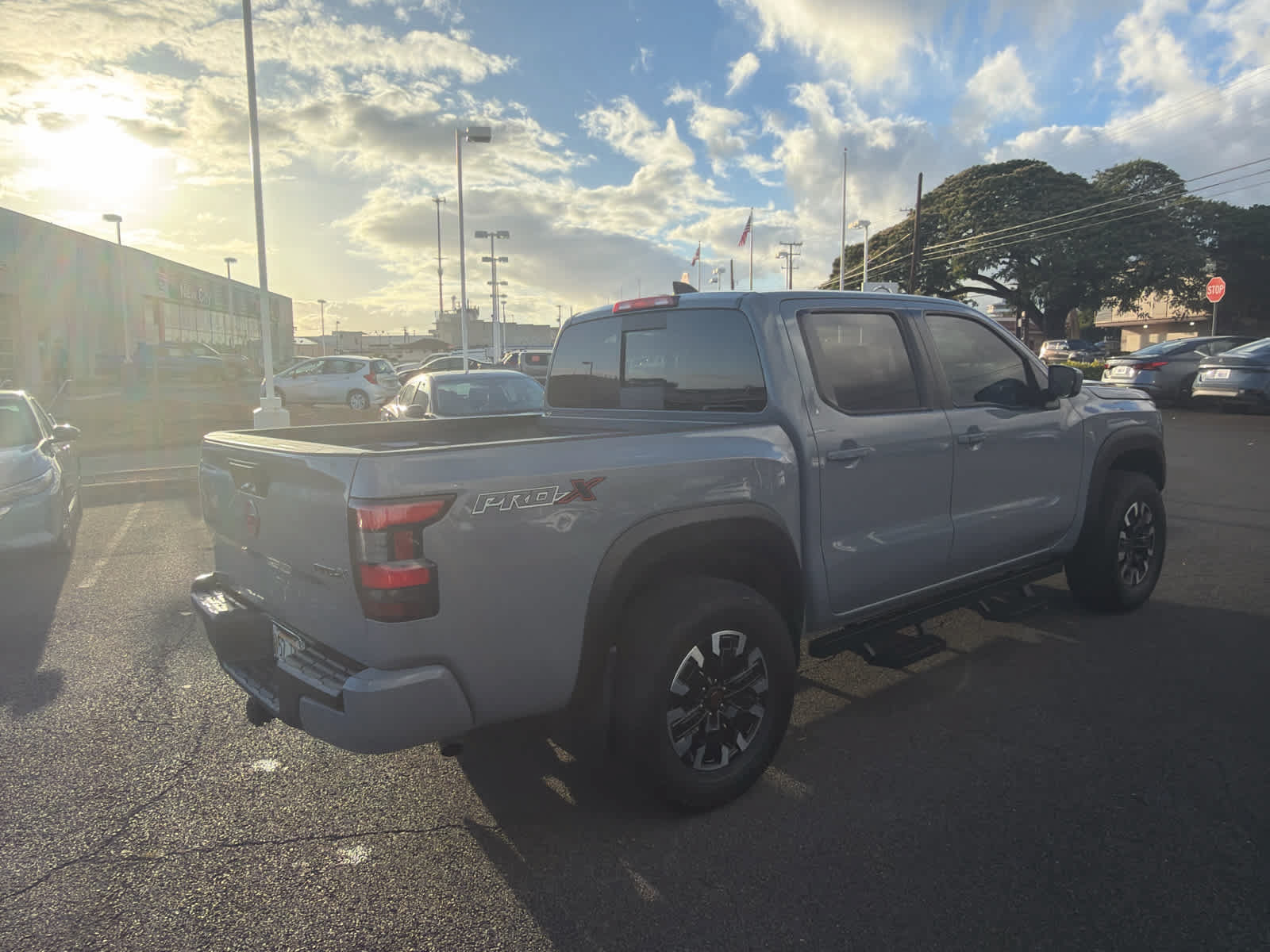 Used 2023 Nissan Frontier Pro-X w/ Technology Package RWD image 3