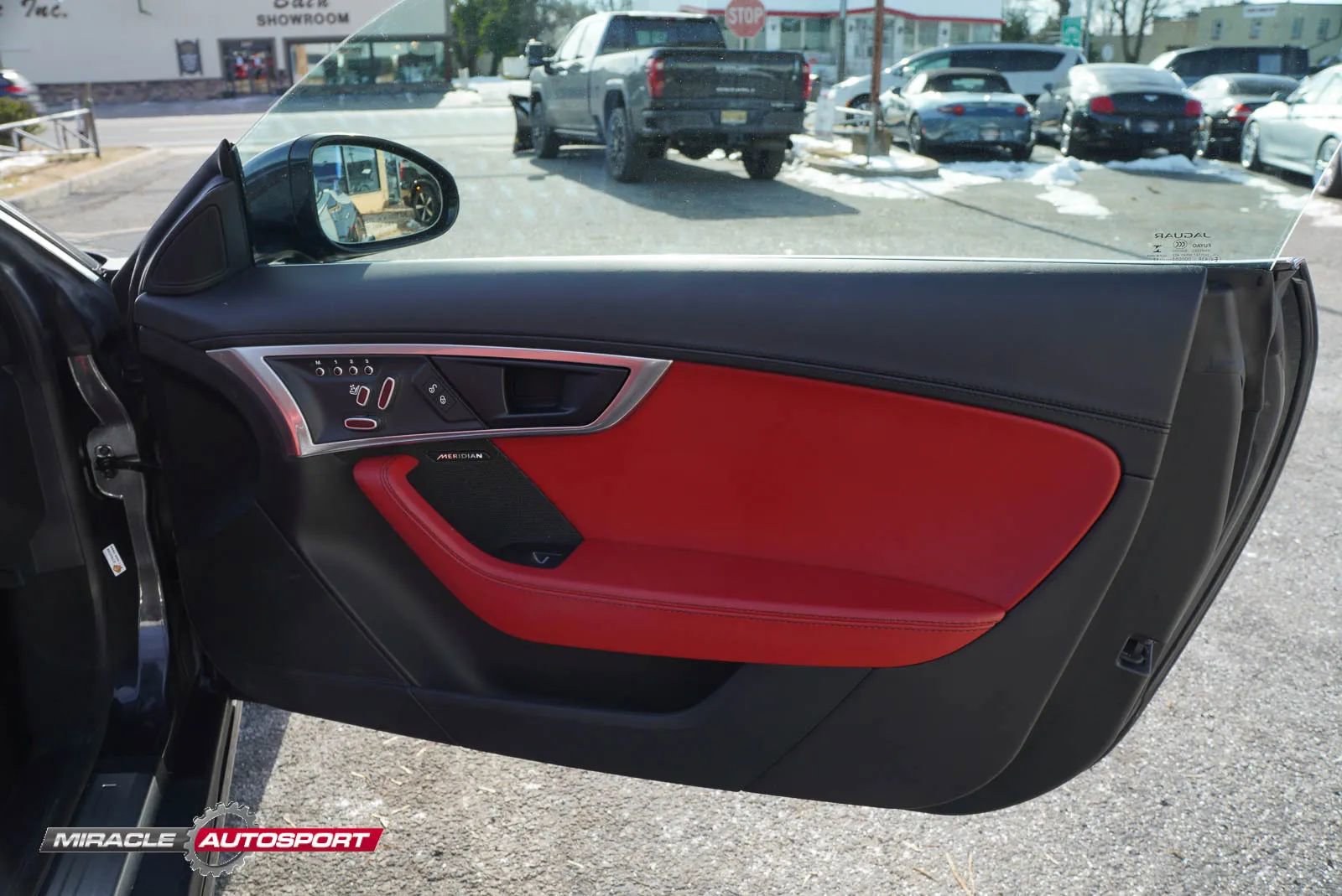 Used 2018 Jaguar F-TYPE R-Dynamic AWD/4WD image 24