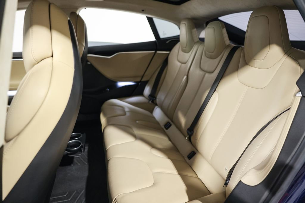 Used 2017 Tesla Model S 90D image 34