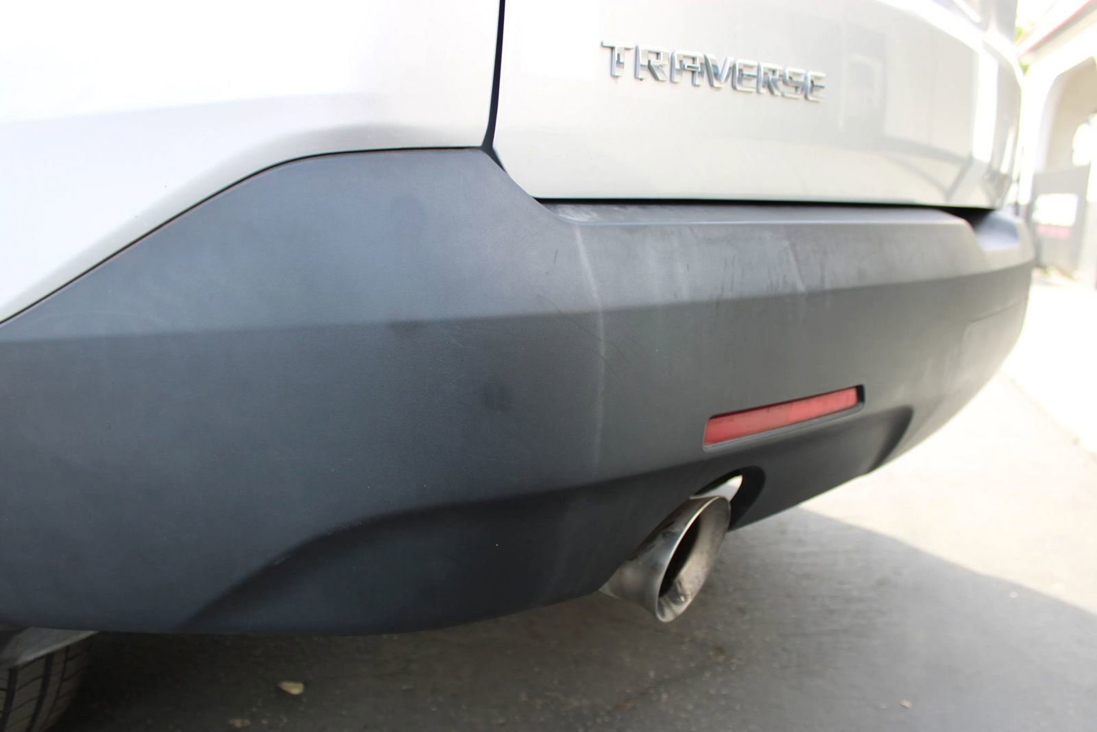 Used 2018 Chevrolet Traverse LS w/ LPO, Cargo Package image 40