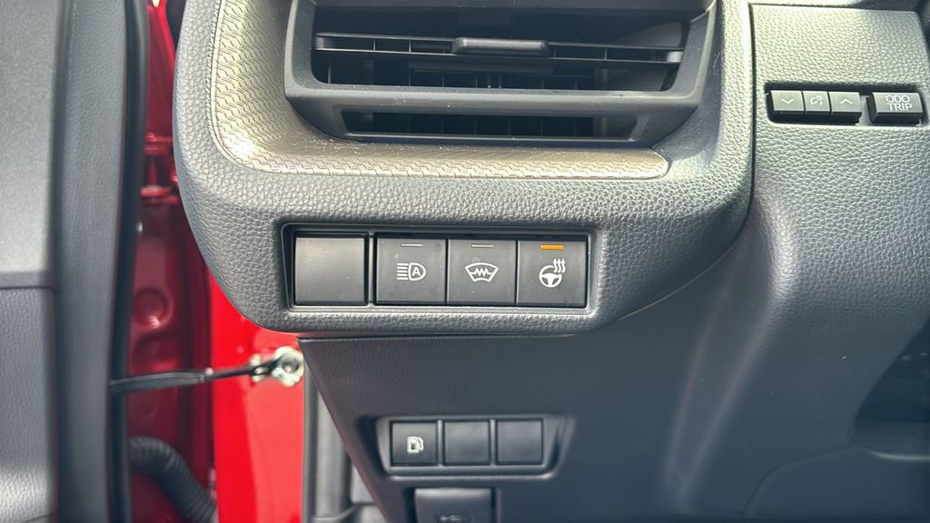 Used 2024 Toyota Prius XLE image 15