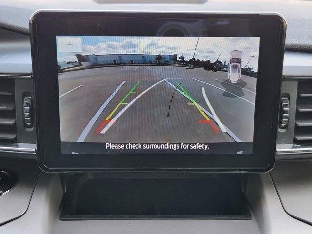 Certified 2023 Ford Explorer XLT w/ Equipment Group 202A AWD/4WD image 16