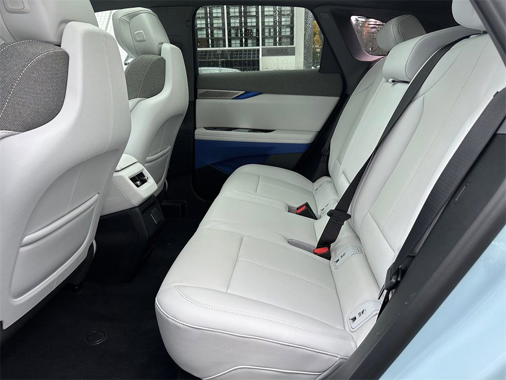 New 2026 Cadillac Optiq Sport 1 image 15