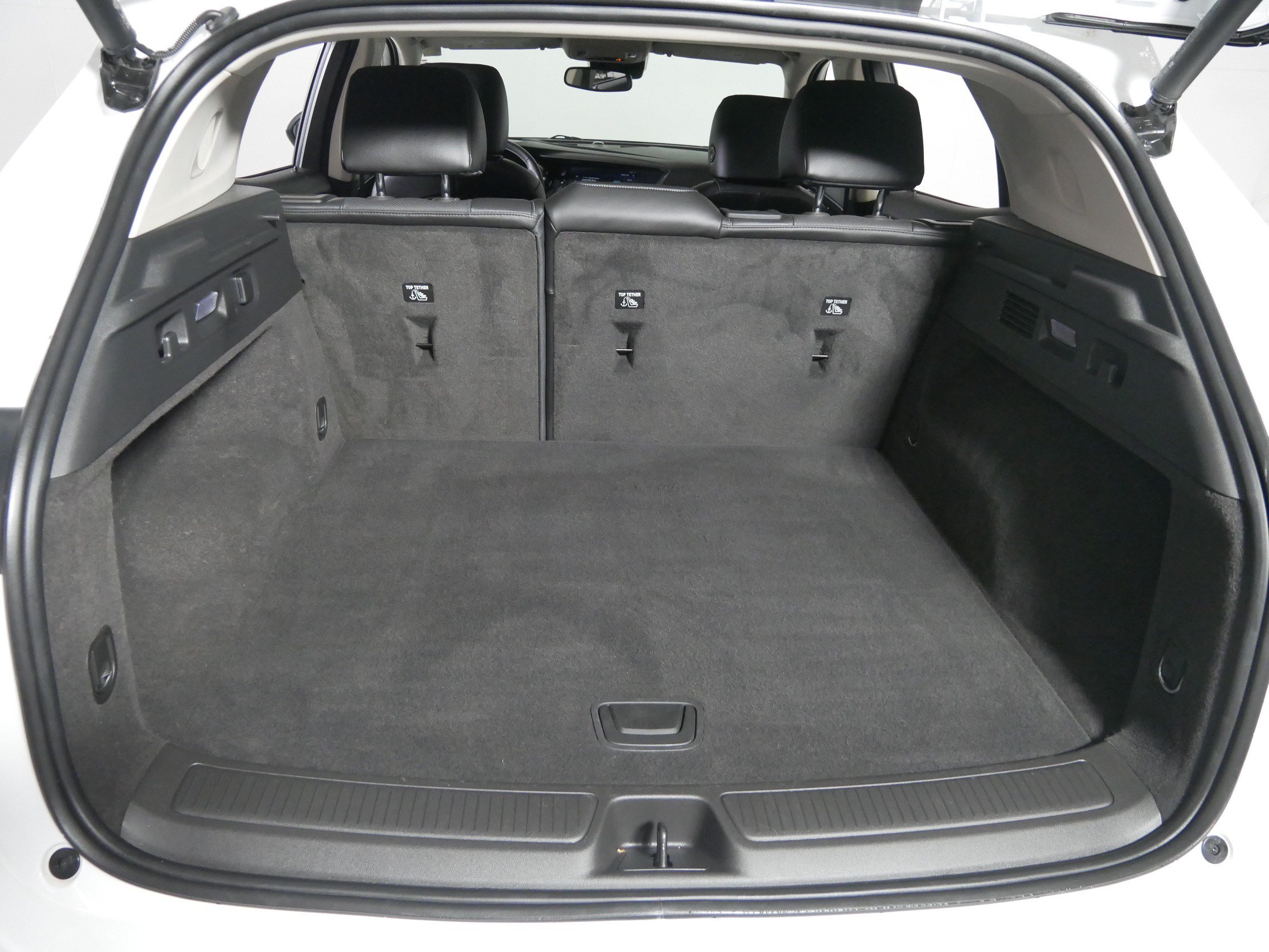 Used 2023 Buick Envision Essence AWD/4WD image 18