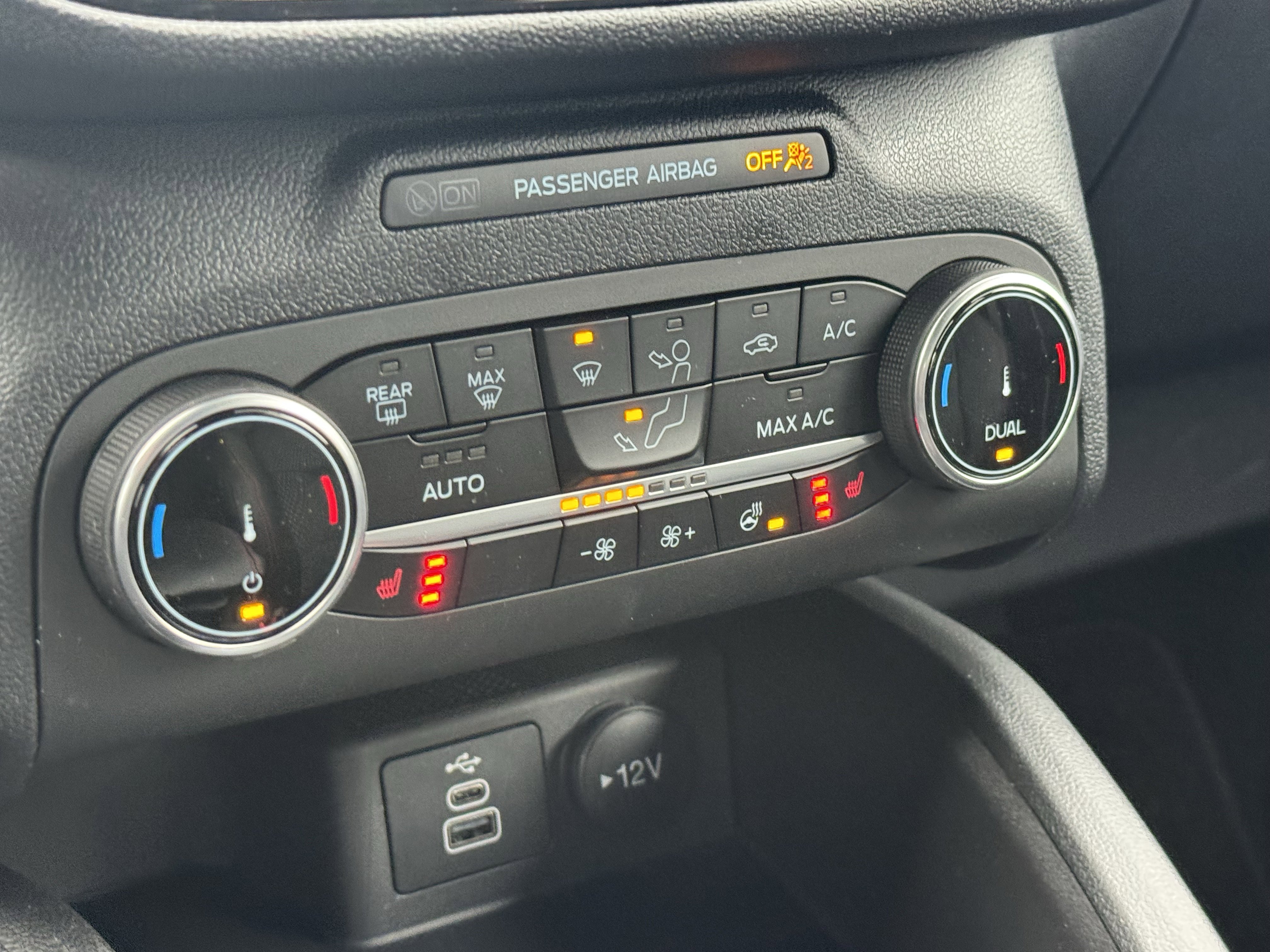 New 2026 Ford Escape ST-Line w/ Cold Weather Package image 21